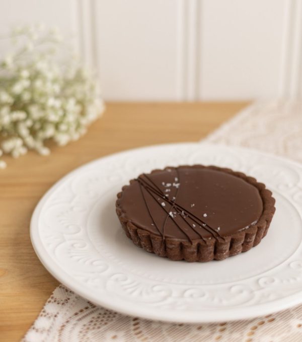 Tarte au chocolat et caramel fleur de sel