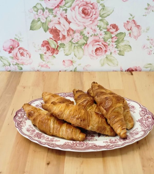 Assiette de 6 croissants au beurre