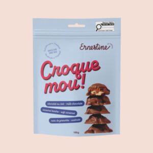 Croque-mou chocolat au lait avec caramel au beurre et noix de Grenoble de la chocolaterie Ernestine